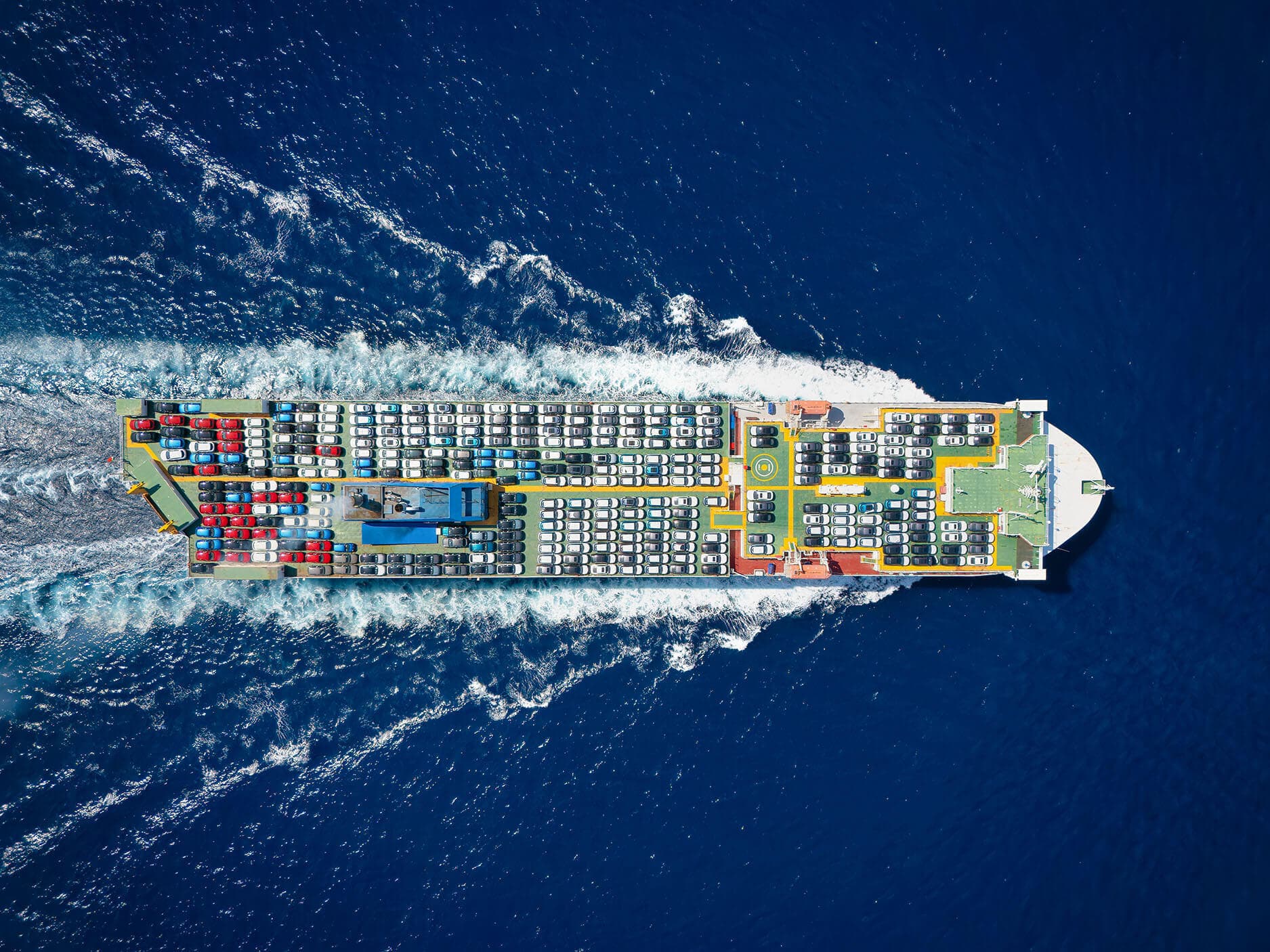 Car shipping and transportation USA/Canada: prices and procedure